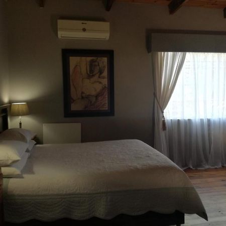 Adam'S Eden Guest House Pretoria Exterior photo