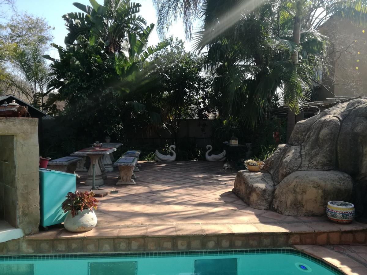 Adam'S Eden Guest House Pretoria Exterior photo