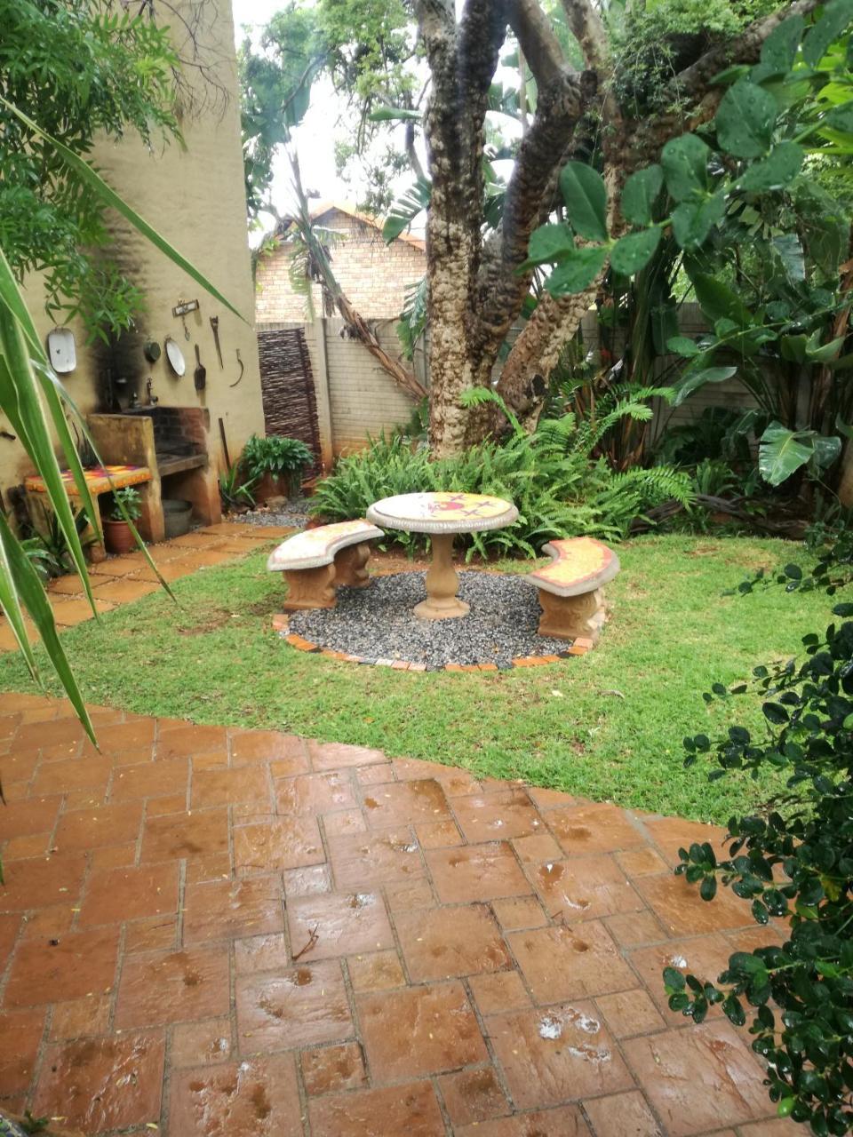 Adam'S Eden Guest House Pretoria Exterior photo